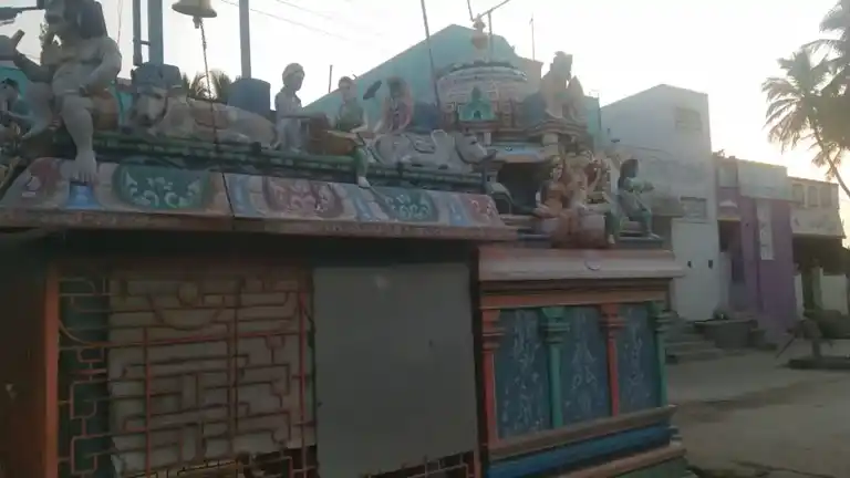 Arulmigu Pillaiyar Temple, Gengapuram - 604151 அருள்மிகு பிள்ளையார், அனுமந்தராயர், பிடாரி திருக்கோயில், Gengapuram - 604151, Viluppuram - Ancient Temple Architecture and History Image 3