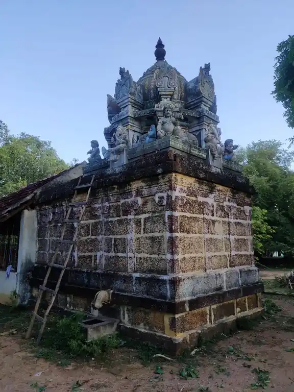 Arulmigu Pillaiyar Temple, Kurunthiraakkottai - 614624 அருள்மிகு பிள்ளையார் திருக்கோயில், Kurunthiraakkottai - 614624, Pudukkottai - Ancient Temple Architecture and History Image 2