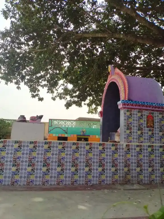 Arulmigu Pillaiyar Temple, Madhuraampattu - 606804 அருள்மிகு அம்மச்சார் அய்யனார் திருக்கோயில், Madhuraampattu, Madhuraampattu - 606804, Tiruvannamalai - Ancient Temple Architecture and History Image 3