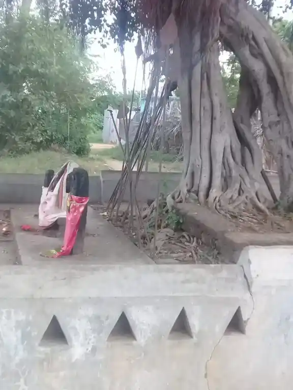 Arulmigu Pillaiyar Temple, Naagalkudi - 606203 அருள்மிகு பிள்ளையார், பிடாரி திருக்கோயில், Naagalkudi - 606203, Kallakurichi - Ancient Temple Architecture and History Image 2