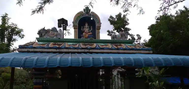 Arulmigu Pillaiyar Temple, Nadukandhangudi - 609608 Arulmigu Pillaiyar Temple, Nadukandhangudi - 609608, Thiruvarur - Ancient Temple Architecture and History Image 4