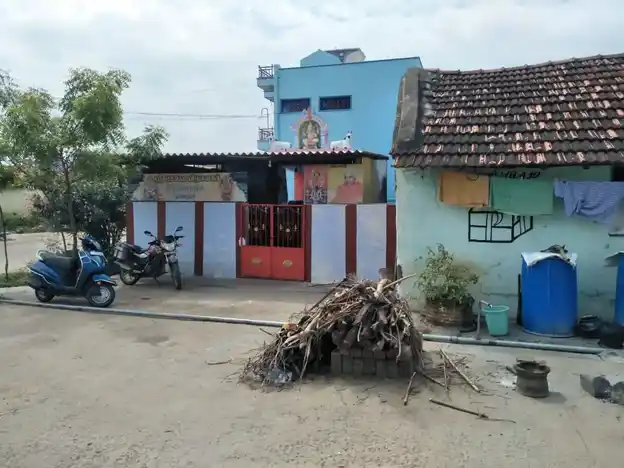 Arulmigu Pillaiyar Temple, Naduvalur - 636105