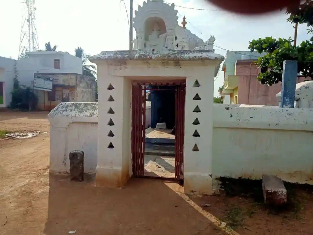 Arulmigu Pillaiyar Temple, Pallippattu - 606206 அருள்மிகு பிள்ளையார், பிடாரி திருக்கோயில், Pallippattu - 606206, Kallakurichi - Ancient Temple Architecture and History Image 2