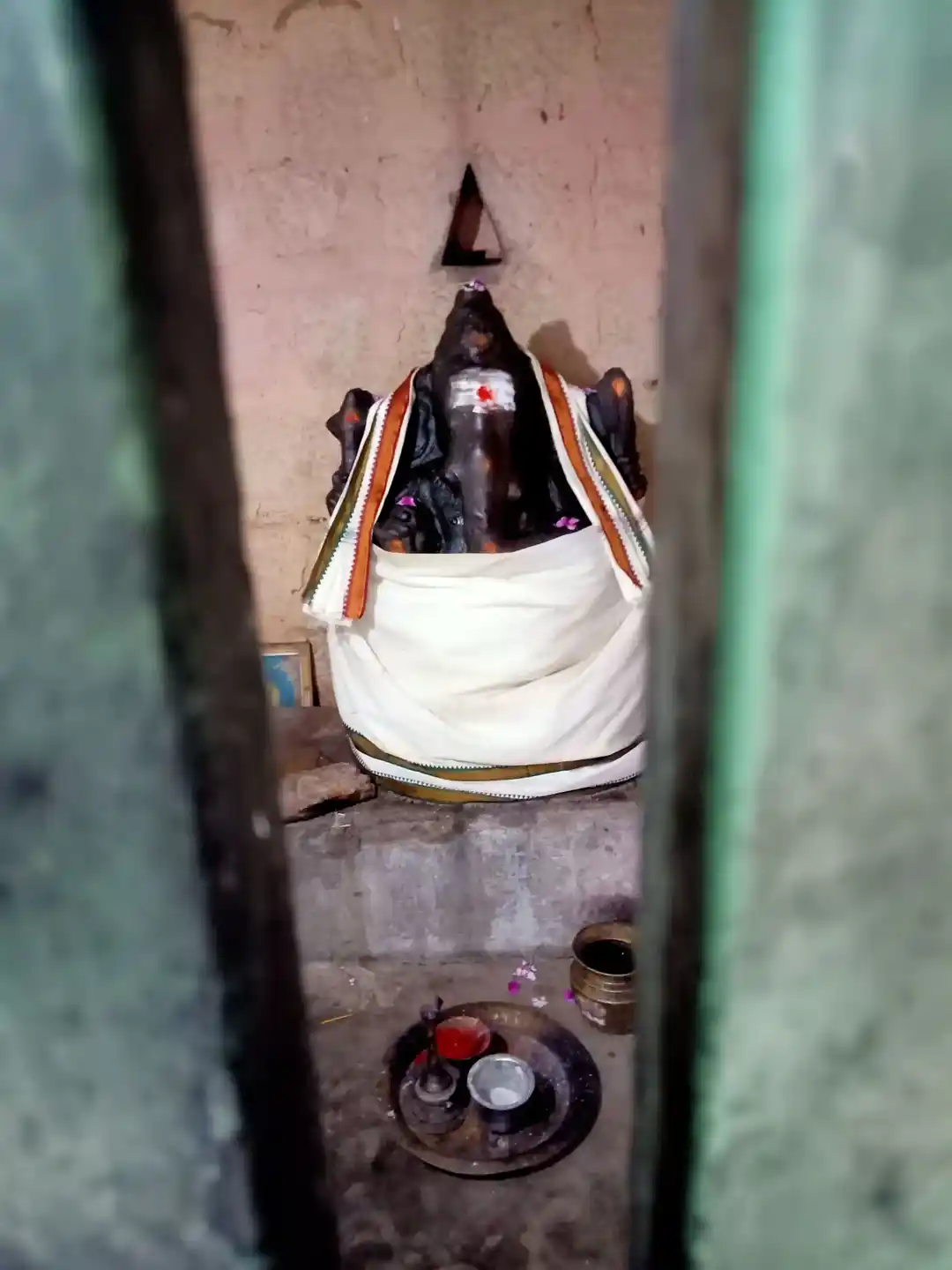 Arulmigu Pillaiyar Temple, Pazhaiyasiruvangur - 606206 அருள்மிகு பிள்ளையார் திருக்கோயில், Pazhaiyasiruvangur - 606206, Kallakurichi - Ancient Temple Architecture and History Image 3