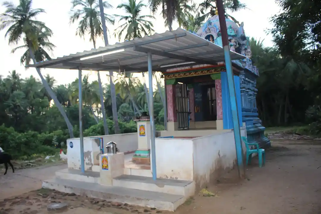 Arulmigu Pillaiyar Temple, Senbagakollai - 612605 Arulmigu Pillaiyar Temple, Senbagakollai - 612605, Thanjavur - Ancient Temple Architecture and History Image 2