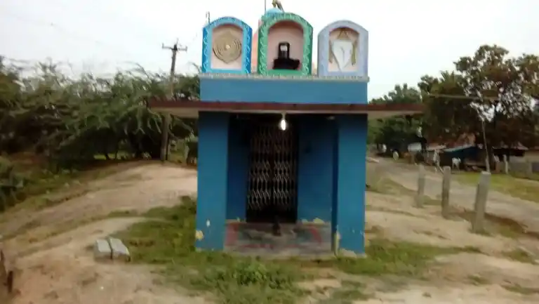 Arulmigu Pillaiyar Temple, Senkamadai - 623402 அருள்மிகு. பிள்ளையார் திருக்கோயில், Senkamadai - 623402, Ramanathapuram - Ancient Temple Architecture and History Image 4