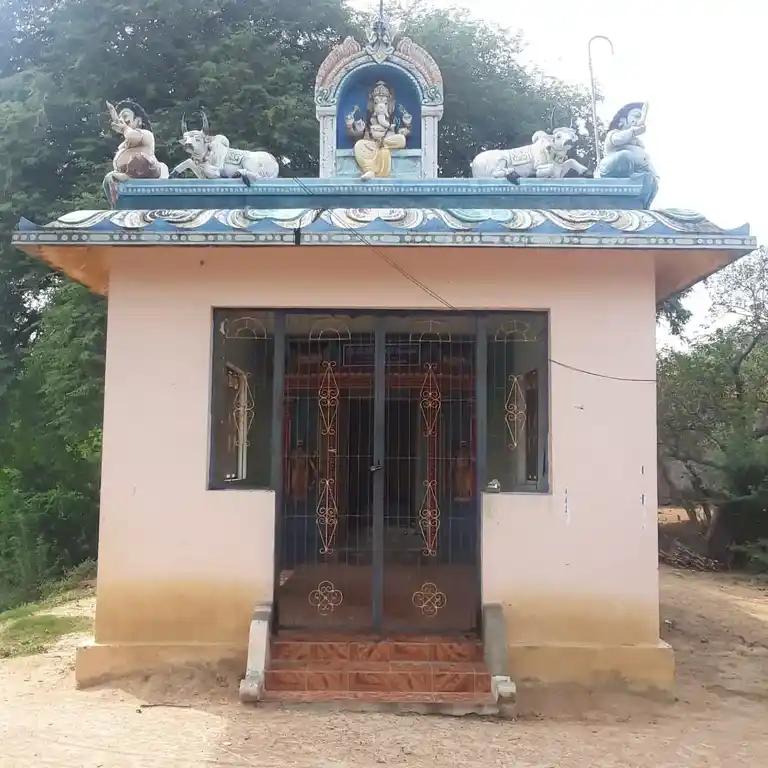 Arulmigu Pillaiyar Temple, Soorakottai - 623504 அருள்மிகு. பிள்ளையார் திருக்கோயில், Soorakottai - 623504, Sivagangai - Ancient Temple Architecture and History Image 3