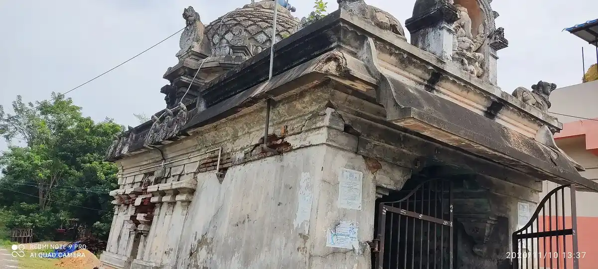 Arulmigu Pillaiyar Temple, Thiruloki - 609804 Arulmigu Pillaiyar Temple, Thiruloki - 609804, Thanjavur - Ancient Temple Architecture and History Image 4