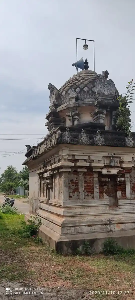 Arulmigu Pillaiyar Temple, Thiruloki - 609804 Arulmigu Pillaiyar Temple, Thiruloki - 609804, Thanjavur - Ancient Temple Architecture and History Image 5