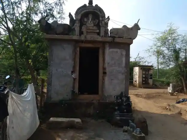 Arulmigu Pillaiyar Temple, Thulukkampatti - 613301