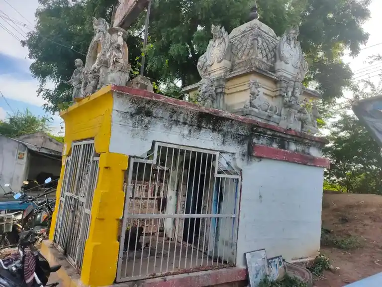 Arulmigu Pillaiyar Temple, U.Keeranur, Ulundurpet - 606107 அருள்மிகு பிள்ளையார் திருக்கோயில், .உ.கீரனூர், உளுந்தூர்பேட்டை நகர் - 606107, Kallakurichi - Ancient Temple Architecture and History Image 4