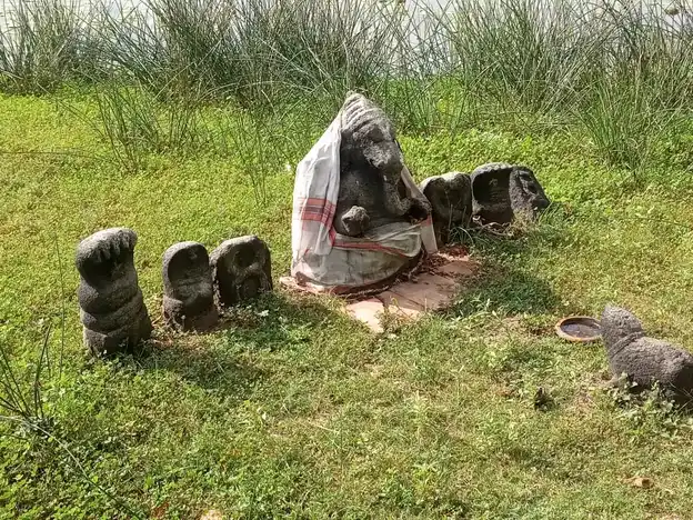 Arulmigu Pillaiyar Temple, Velimangalam - 614629 அருள்மிகு பிள்ளையார் திருக்கோயில், வேலிமங்கலம், ஆவுடையார்கோவில் வட்டம் - 614629, Pudukkottai - Ancient Temple Architecture and History Image 4