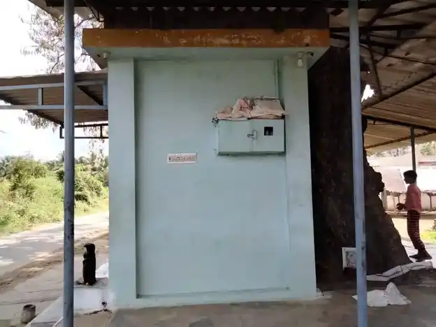 Arulmigu Pillaiyar Temple, Vellaraveli - 641654 அருள்மிகு பிள்ளையார் திருக்கோயில், Vellaraveli - 641654, Tiruppur - Ancient Temple Architecture and History Image 2