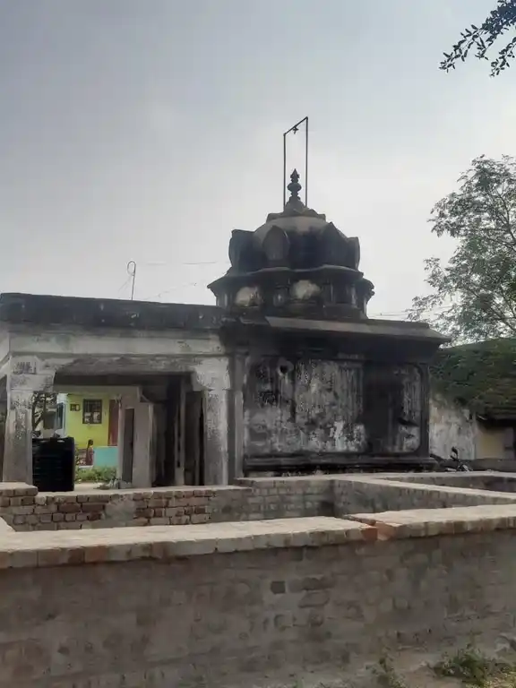 Arulmigu Pillaiyar Vagaiyara Temple, Pidarippattu - 605651 அருள்மிகு பிள்ளையார் வகையறா திருக்கோயில், Pidarippattu - 605651, Viluppuram - Ancient Temple Architecture and History Image 4