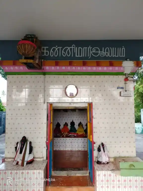 Arulmigu Pillaiyar Vediyappan Temple, So Namiyanthal - 606604 அருள்மிகு ரேணுகாம்பாள், பிள்ளையார், கன்னிமார், சுப்பிரமணியர் மற்றும் காளியம்மன் திருக்கோயில், So Namiyanthal - 606604, Tiruvannamalai - Ancient Temple Architecture and History Image 4