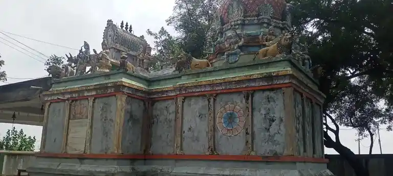 Arulmigu Pillaiyar Veediyappan And Kannimar Temple, Pariyampattu - 606902 அருள்மிகு பிள்ளையார், மாரியம்மன் வகையறா திருககோயில் பரையம்பட்டு திருவண்ணாமலை வட்டம் கோயில், Pariyampattu - 606902, Tiruvannamalai - Ancient Temple Architecture and History Image 3