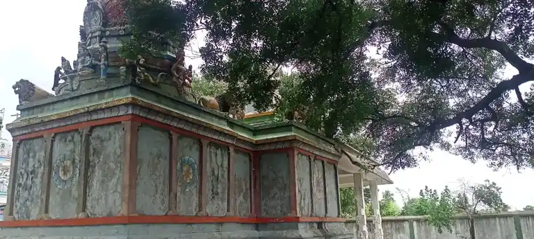 Arulmigu Pillaiyar Veediyappan And Kannimar Temple, Pariyampattu - 606902 அருள்மிகு பிள்ளையார், மாரியம்மன் வகையறா திருககோயில் பரையம்பட்டு திருவண்ணாமலை வட்டம் கோயில், Pariyampattu - 606902, Tiruvannamalai - Ancient Temple Architecture and History Image 4