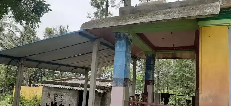 Arulmigu Pillayar And Basuvanna Swamy Temple, Anjehalli - 636813 அருள்மிகு பிள்ளையார் மற்றும் பசுவண்ணசாமி திருக்கோயில், அஞ்சேஹள்ளி - 636813, Dharmapuri - Ancient Temple Architecture and History Image 4