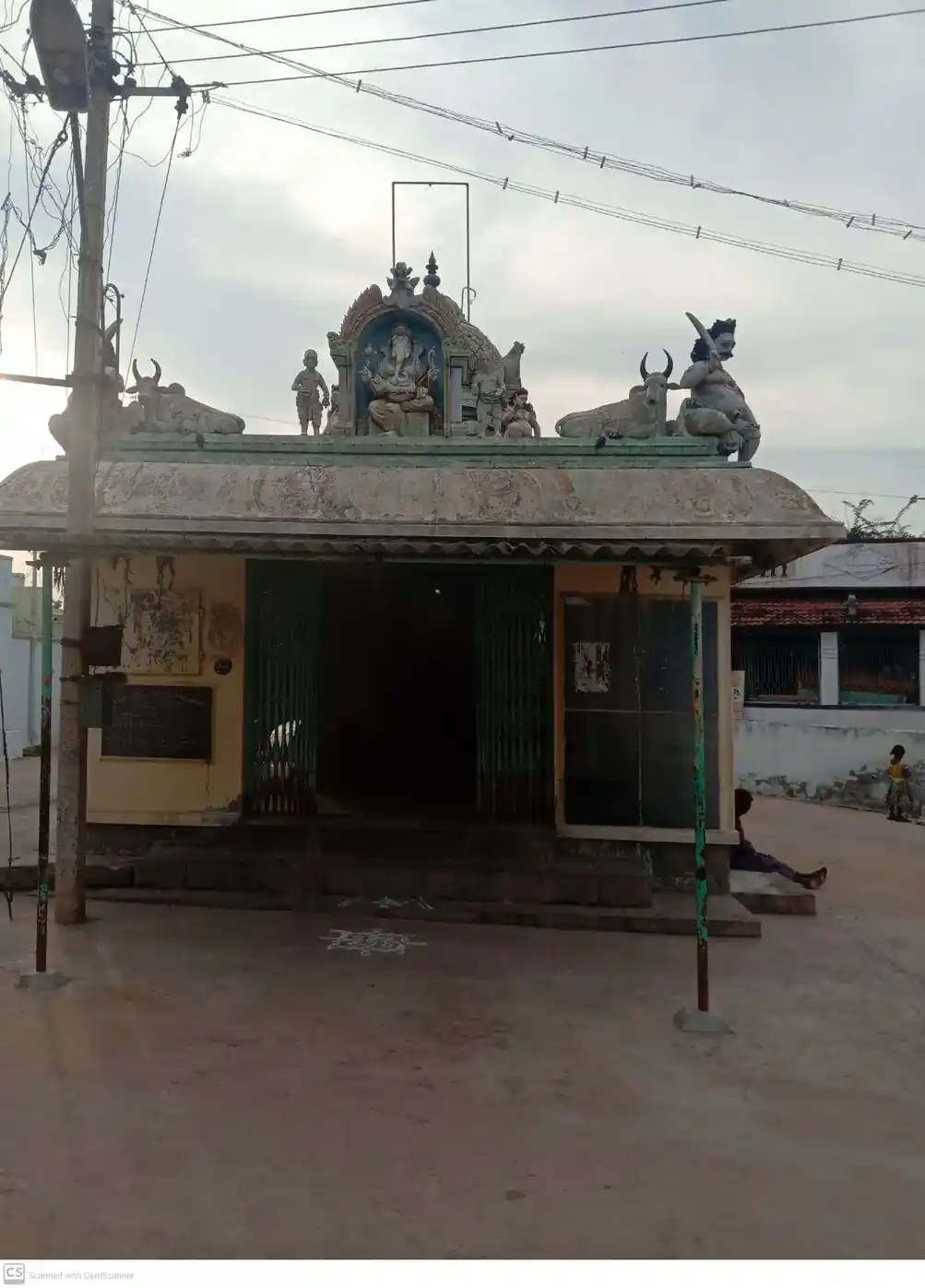 Arulmigu Pillayar Mariyamman Temple, Periapatty - 637002 அருள்மிகு பிள்ளையார் மாரியம்மன் திருக்கோயில், Periapatty - 637002, Namakkal - Ancient Temple Architecture and History Image 4