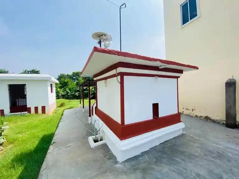 Arulmigu Pillayar Temple, Centre Of The Village, Anuppampattu - 601203 Arulmigu Pillayar Temple, Centre Of The Village, Anuppampattu - 601203, Tiruvallur - Ancient Temple Architecture and History Image 4