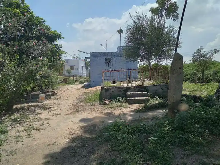 Arulmigu Pillayar Temple, Kanmai Karai Near, A.Lakshmiyapuram. - 626124 அருள்மிகு பிள்ளையார் திருக்கோயில், கண்மாய்க் கரை அருகில், ஆ.லட்சுமியாபுரம் கிராமம் - 626124, Virudhunagar - Ancient Temple Architecture and History Image 4