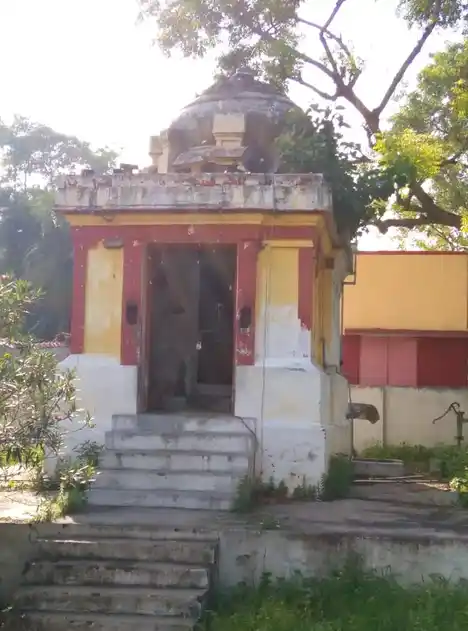 Arulmigu Pillayar Temple, Putridankondancheri - 612701 அருள்மிகு பிள்ளையார் திருக்கோயில், Putridankondancheri - 612701, Thiruvarur - Ancient Temple Architecture and History Image 6