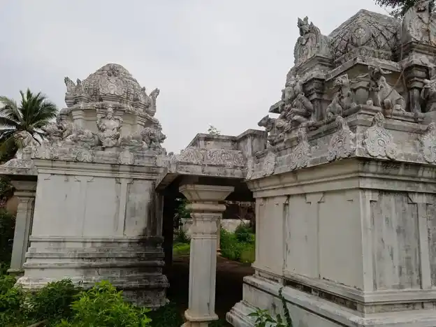 Arulmigu Pillayar Temple, Sembiyankomal - 609805