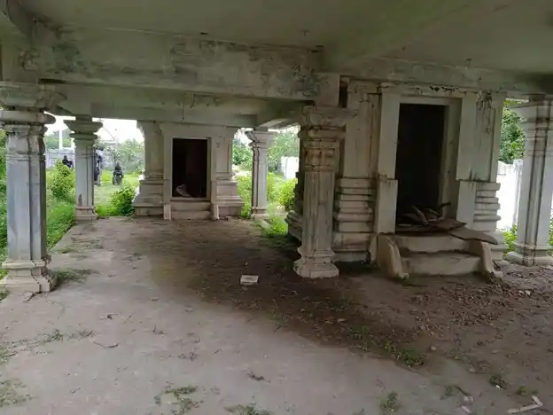 Arulmigu Pillayar Temple, Sembiyankomal - 609805 அருள்மிகு பிள்ளையார் திருக்கோயில், செம்பியன்கோமல் - 609805, Mayiladuthurai - Ancient Temple Architecture and History Image 4