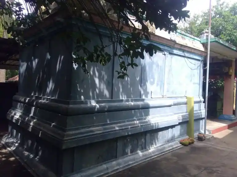 Arulmigu Pillayar Temple, Thozhuthalankudi - 609808 Temple