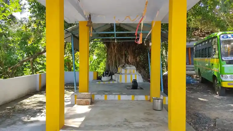 Arulmigu Pillayartemple, Ambalathuveedu, Cheramangalam - 629252 அருள்மிகு பிள்ளையார் திருக்கோயில், Ambalathuveedu, Cheramangalam - 629252, Kanyakumari - Ancient Temple Architecture and History Image 3