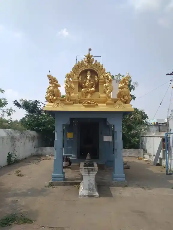 Arulmigu Pilllaiyar Temple, Vellaiyur - 606107 Temple