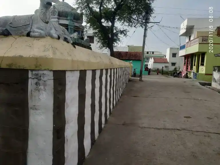 Arulmigu Piragatheeshwarar Temple, Nochiyam - 621212 அருள்மிகு பிரகதீஸ்வரர் மற்றும் லெட்சுமி நாராணயப்பெருமாள் திருக்கோயில், Nochiyam - 621212, Perambalur - Ancient Temple Architecture and History Image 3