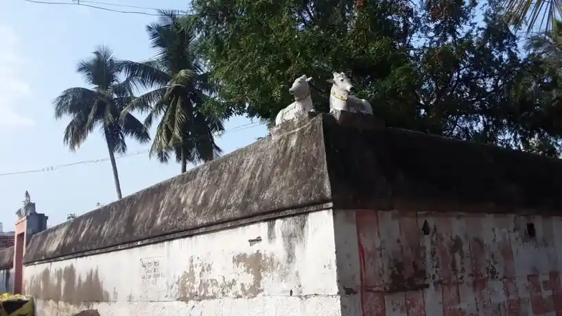 Arulmigu Piragatheeswarar Temple, Keelaperambalur - 621716 அருள்மிகு பிரகதீஸ்வரர் திருக்கோயில், கீழபெரம்பலூர், கீழபெரம்பலூர் - 621716, Perambalur - Ancient Temple Architecture and History Image 2