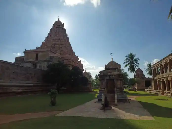 Arulmigu Piragatheswarar Temple, Gangaikondacholapuram - 612901 அருள்மிகு பிரகதீஸ்வரர் திருக்கோயில், கங்கைகொண்டசோழபுரம் - 612901, Ariyalur - Ancient Temple Architecture and History Image 4