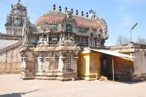 Arulmigu Piralayakaleyswarar Temple, Pennadam - 606105 Temple
