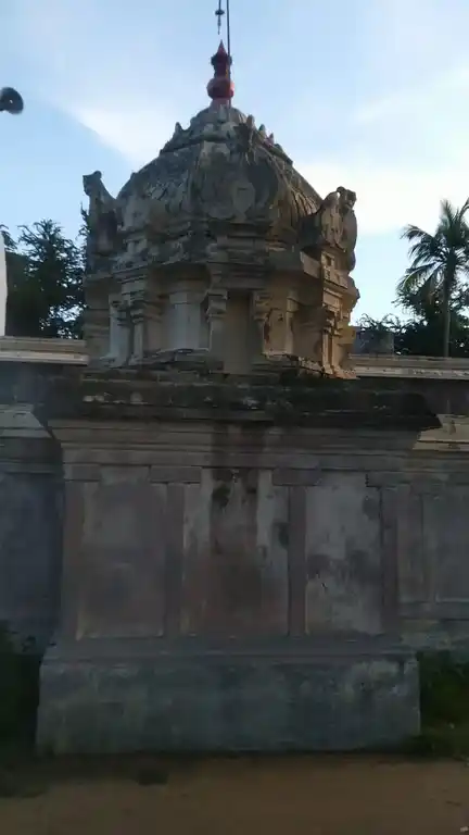Arulmigu Pirammapurieswarar Temple, Pakkam - 605106 அருள்மிகு பிரம்மபுரீஸ்வரர் திருக்கோயில், பாக்கம் - 605106, Viluppuram - Ancient Temple Architecture and History Image 5