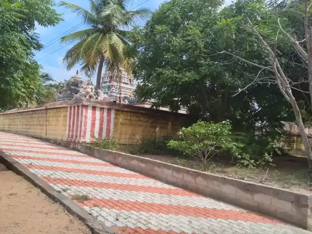 Arulmigu Pirammar Swamy Temple, Poovatrakkudi - 614624 அருள்மிகு பிரம்மர் சுவாமி திருக்கோயில், பூவற்றகுடி, அறந்தாங்கி வட்டம் - 614624, Pudukkottai - Ancient Temple Architecture and History Image 3