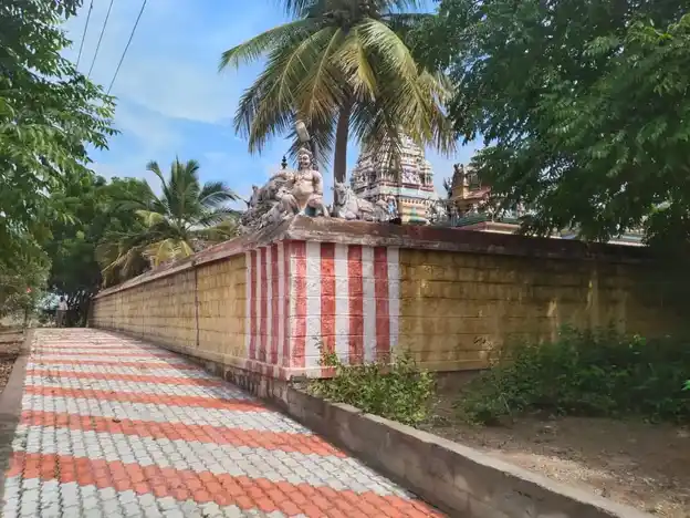 Arulmigu Pirammar Swamy Temple, Poovatrakkudi - 614624 அருள்மிகு பிரம்மர் சுவாமி திருக்கோயில், பூவற்றகுடி, அறந்தாங்கி வட்டம் - 614624, Pudukkottai - Ancient Temple Architecture and History Image 4