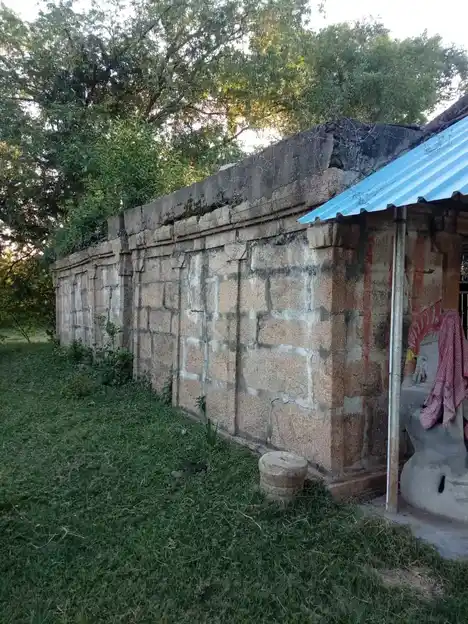 Arulmigu Pirammar Temple, Peraiyur, Thirumayam Taluk - 622422 அருள்மிகு பிரம்மர் திருக்கோயில், பேரையூர், திருமயம் வட்டம் - 622422, Pudukkottai - Ancient Temple Architecture and History Image 4