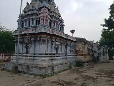 Arulmigu Pirasannavengadasalapathi Temple, Agaravelugudi - 610102 அருள்மிகு பிரசன்னவெங்கடாசலபதி திருக்கோயில், Agaravelugudi - 610102, Thiruvarur - Ancient Temple Architecture and History Image 3