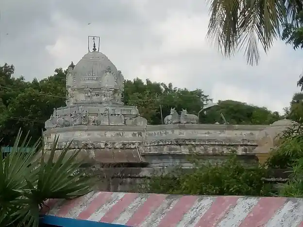 Arulmigu Pirathikengeeswarar Vagaiyara Temple, Neyyadupakkam - 603107 அருள்மிகு பிரதிகெங்கீஸ்வரர் வகையறா திருக்கோயில், நெய்யாடுபாக்கம் - 603107, Kancheepuram - Ancient Temple Architecture and History Image 3