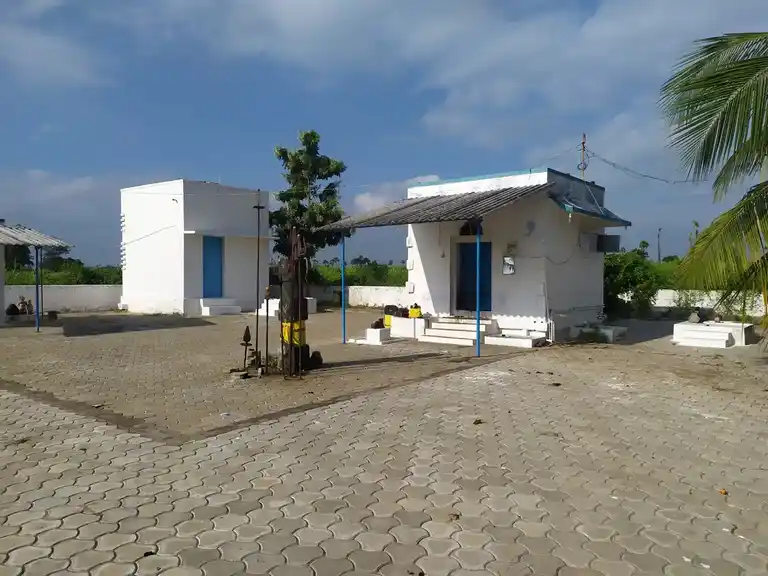 Arulmigu Pirithikarpatty Appichimar Temple, Pirithi - 637209 அருள்மிகு பிரிதிகாப்பட்டி அப்பிச்சிமார் திருக்கோயில், Pirithi - 637209, Namakkal - Ancient Temple Architecture and History Image 3