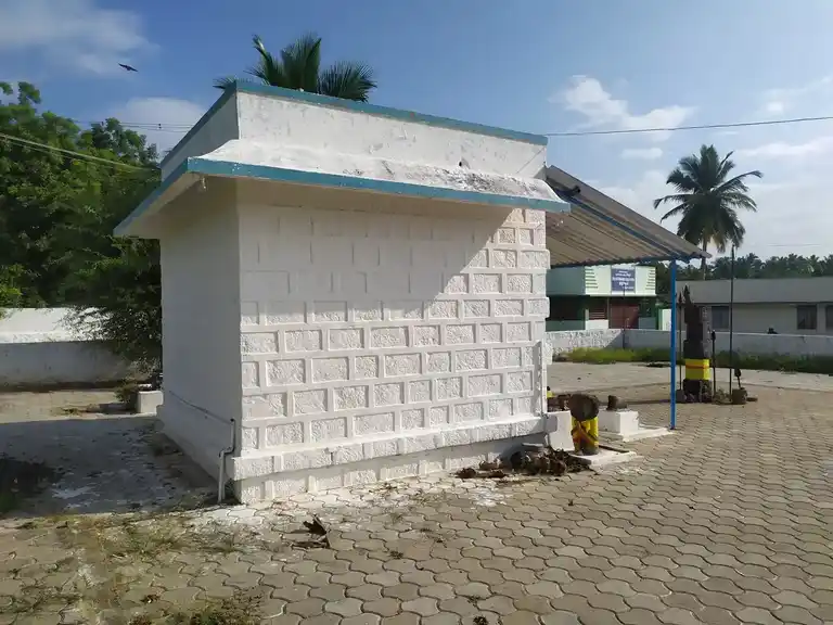 Arulmigu Pirithikarpatty Appichimar Temple, Pirithi - 637209 அருள்மிகு பிரிதிகாப்பட்டி அப்பிச்சிமார் திருக்கோயில், Pirithi - 637209, Namakkal - Ancient Temple Architecture and History Image 4