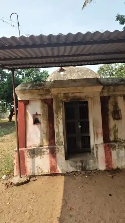 Arulmigu Piriyayyanar Temple, Olugaimangalam, Olugaimangalam - 609307