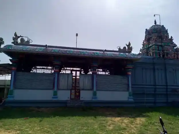 Arulmigu Pirunthavana Perumal Temple, Mandalakottai - 623315 அருள்மிகு. பிருந்தாவனப் பெருமாள் திருக்கோயில், Mandalakottai - 623315, Ramanathapuram - Ancient Temple Architecture and History Image 3