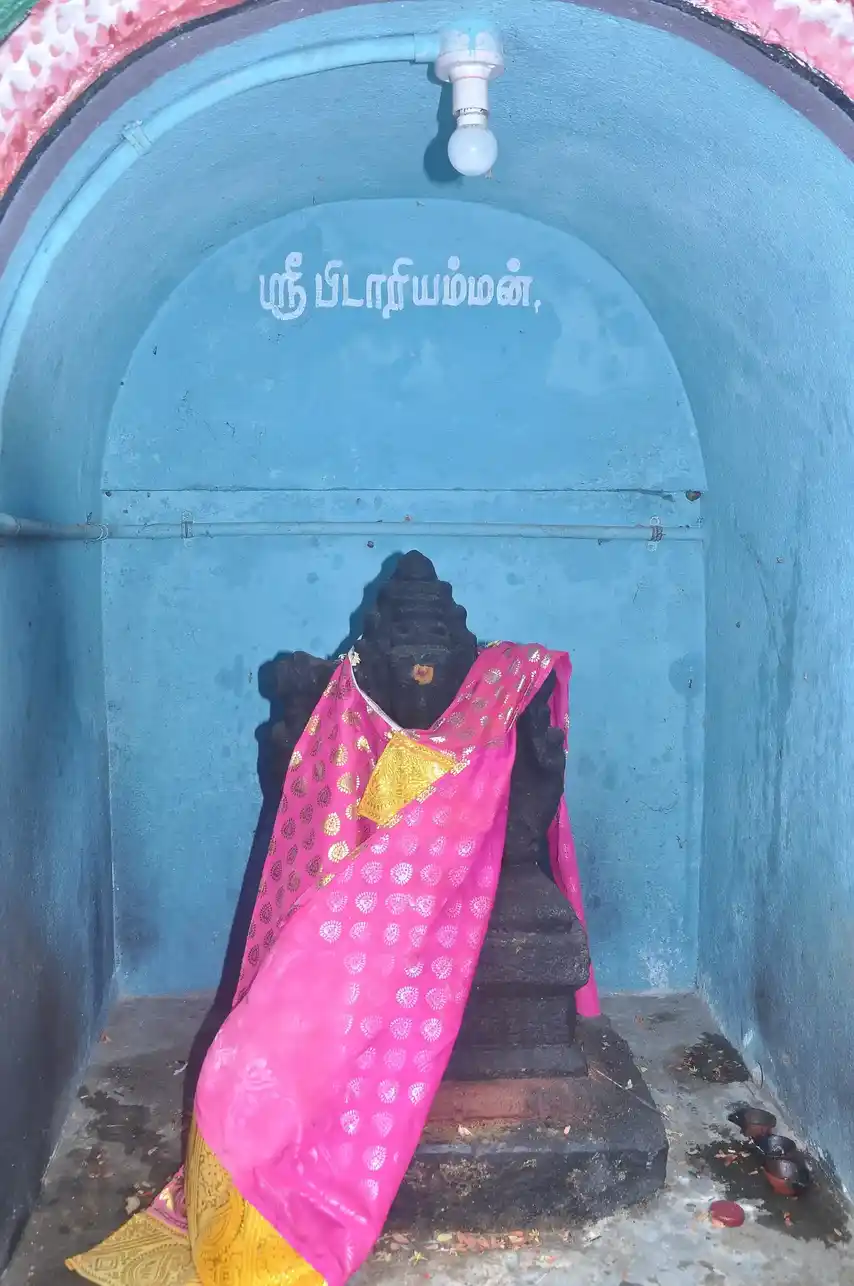 Arulmigu Pitariamman Temple, Thirukkuvalai - 610204 அருள்மிகுபிடாரியம்மன் திருக்கோயில், Thirukkuvalai - 610204, Nagapattinam - Ancient Temple Architecture and History Image 3