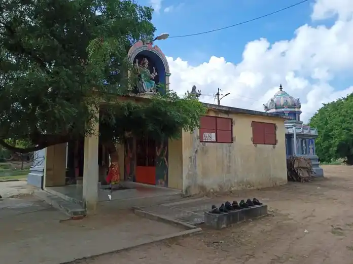 Arulmigu Pitariyamman Temple, Melachengamedu - 621805