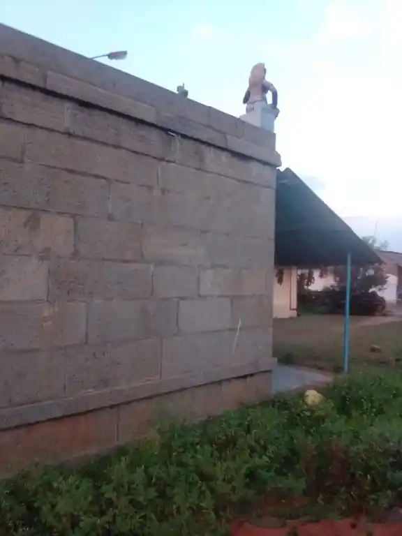 Arulmigu Pitchaie Amman Temple, Pathar Pettai - 621011 Arulmigu Pitchaie amman Temple, Pathar Pettai, Pathar Pettai - 621011, Thiruchirappalli - Ancient Temple Architecture and History Image 6