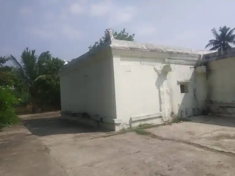 Arulmigu Pitcheshwarar Temple, Thatchur - 632301 அருள்மிகுபிட்சீஸ்வரர் வீரபத்திரசாமி திருக்கோயில், Thatchur - 632301, Tiruvannamalai - Ancient Temple Architecture and History Image 2