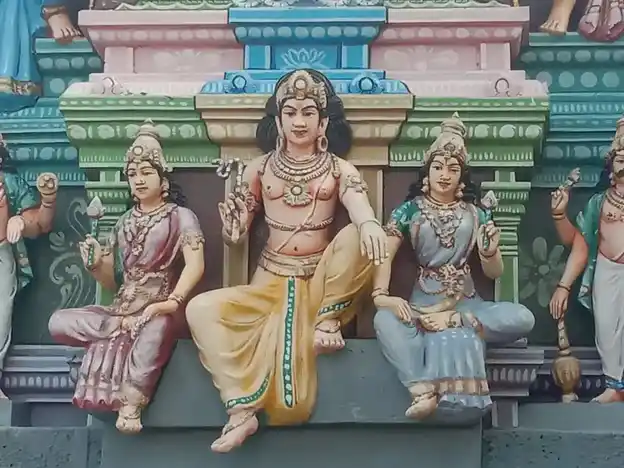 Arulmigu Poi Solla Mei Ayyanar Temple, Kollankudi - 630551 Arulmigu Poi Solla Mei Ayyanar Temple, Kollankudi - 630551, Sivagangai - Ancient Temple Architecture and History Image 5